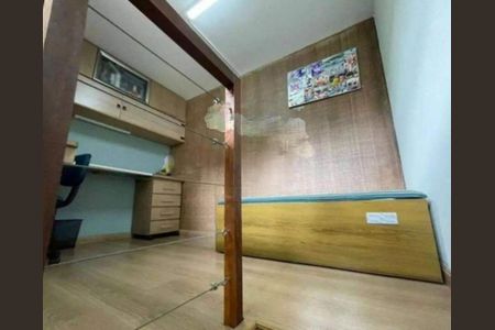 Casa à venda com 73m², 3 quartos e 2 vagas