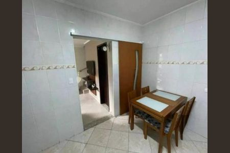 Casa à venda com 73m², 3 quartos e 2 vagas