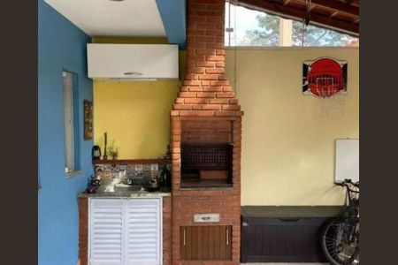 Casa à venda com 73m², 3 quartos e 2 vagas