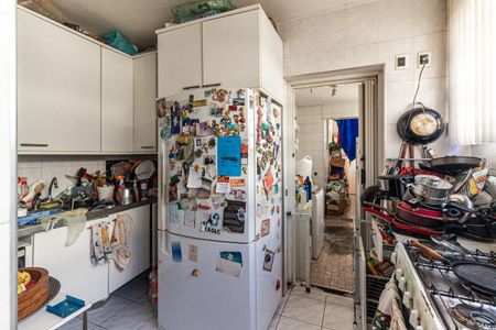 Apartamento à venda com 230m², 4 quartos e 2 vagas Apartamento à venda com 230m², 4 quartos e 2 vagasCozinha