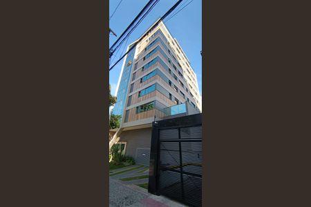 Apartamento à venda com 65m², 1 quarto e 2 vagas Apartamento à venda com 65m², 1 quarto e 2 vagasFachada