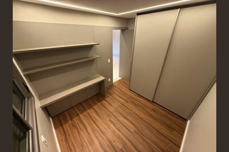Apartamento à venda com 65m², 1 quarto e 2 vagas Apartamento à venda com 65m², 1 quarto e 2 vagasCloset