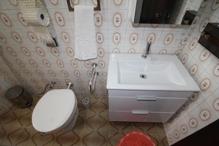 Apartamento à venda com 100m², 3 quartos e 2 vagasQuarto 2 - Banheiro