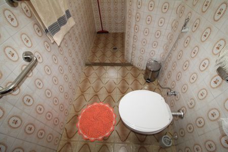 Apartamento à venda com 100m², 3 quartos e 2 vagasQuarto 2 - Banheiro