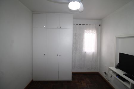 Apartamento à venda com 100m², 3 quartos e 2 vagasQuarto 2