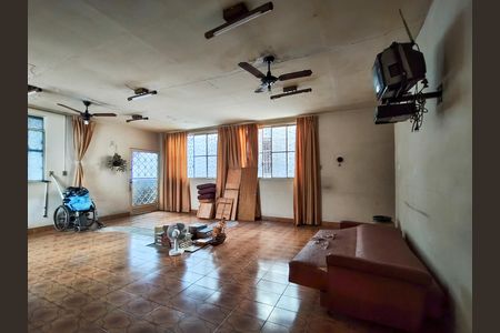 Apartamento para alugar com 127m², 3 quartos e 1 vaga Apartamento para alugar com 127m², 3 quartos e 1 vagaSala