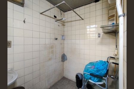 Apartamento para alugar com 127m², 3 quartos e 1 vaga Apartamento para alugar com 127m², 3 quartos e 1 vagaBanheiro de serviço