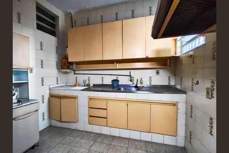 Apartamento para alugar com 127m², 3 quartos e 1 vaga Apartamento para alugar com 127m², 3 quartos e 1 vagaCozinha