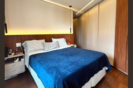Apartamento à venda com 3 quartos, 129m² em Vila Anastácio, São Paulo