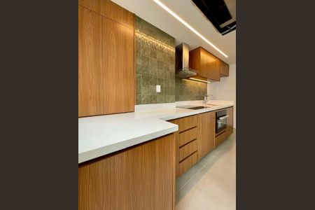 Apartamento à venda com 72m², 2 quartos e 1 vaga