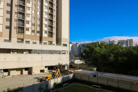 Apartamento para alugar com 39m², 2 quartos e sem vaga Apartamento para alugar com 39m², 2 quartos e sem vagaVaranda da Sala