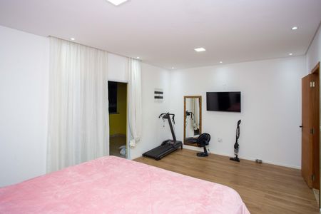 Casa à venda com 380m², 3 quartos e 2 vagasQuarto Suíte