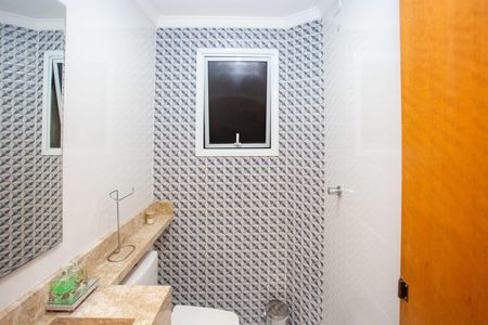 Casa à venda com 380m², 3 quartos e 2 vagasLavabo