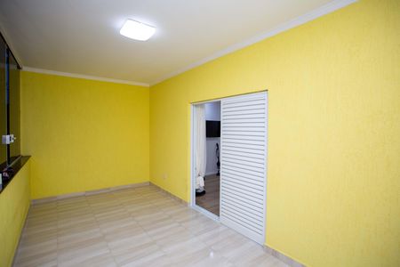 Casa à venda com 380m², 3 quartos e 2 vagasVaranda da Suite