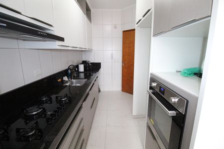 Apartamento para alugar com 65m², 2 quartos e 1 vagaCozinha