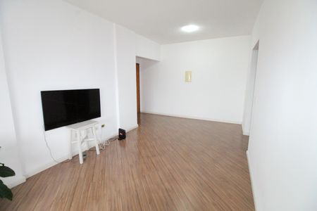 Sala de apartamento para alugar com 2 quartos, 65m² em Conjunto Residencial Trinta E Um de Marco, São José dos Campos