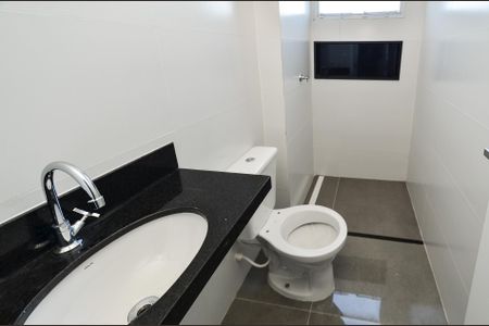 Apartamento à venda com 89m², 2 quartos e 2 vagas Apartamento à venda com 89m², 2 quartos e 2 vagasBanheiro Suíte