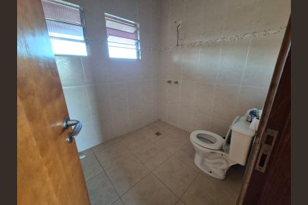 Casa para alugar com 250m², 3 quartos e 3 vagasSuíte