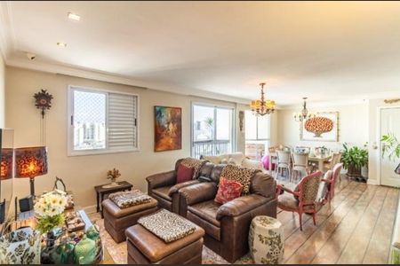 Apartamento à venda com 126m², 4 quartos e 2 vagas