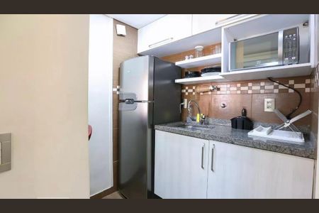 Apartamento à venda com 37m², 1 quarto e 1 vaga