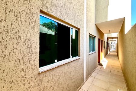 Corredor de casa de condomínio à venda com 2 quartos, 64m² em Jardim Popular, São Paulo