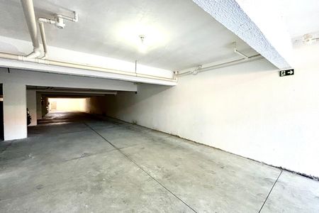 Garagem de casa de condomínio à venda com 2 quartos, 64m² em Jardim Popular, São Paulo