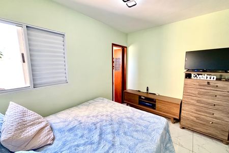 Casa de condomínio à venda com 64m², 2 quartos e 1 vagaSuite 1