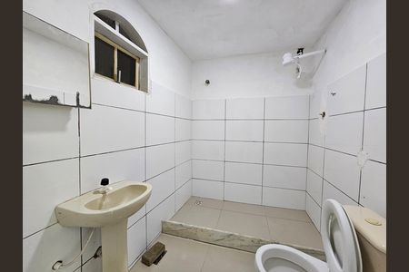 Casa para alugar com 100m², 2 quartos e 1 vaga Casa para alugar com 100m², 2 quartos e 1 vagaBanheiro 2