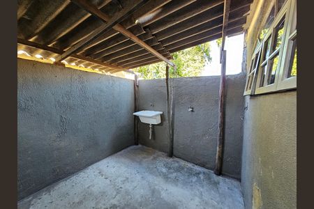 Casa para alugar com 100m², 2 quartos e 1 vaga Casa para alugar com 100m², 2 quartos e 1 vagaÁrea de Serviço