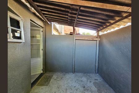 Casa para alugar com 100m², 2 quartos e 1 vaga Casa para alugar com 100m², 2 quartos e 1 vagaÁrea de Serviço