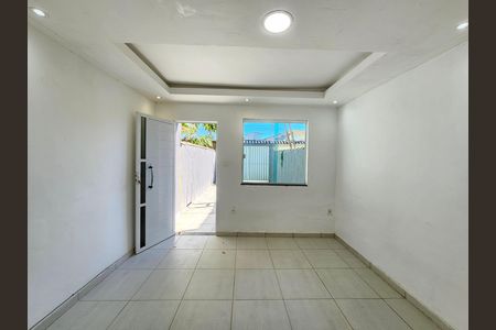 Casa para alugar com 100m², 2 quartos e 1 vaga Casa para alugar com 100m², 2 quartos e 1 vagaSala