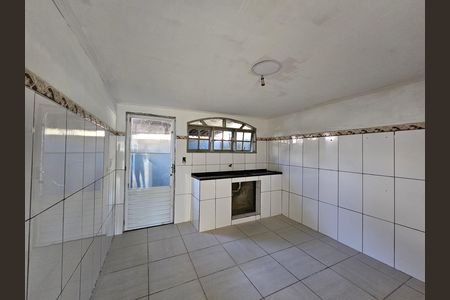 Casa para alugar com 100m², 2 quartos e 1 vaga Casa para alugar com 100m², 2 quartos e 1 vagaCozinha