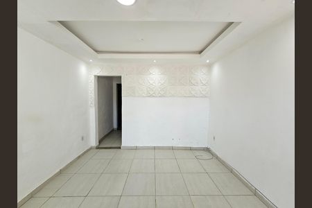 Casa para alugar com 100m², 2 quartos e 1 vaga Casa para alugar com 100m², 2 quartos e 1 vagaSala
