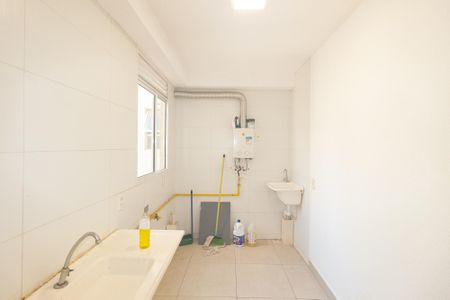 Cozinha e Área de Serviço de apartamento para alugar com 2 quartos, 43m² em Santa Cruz, Rio de Janeiro