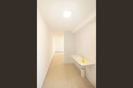 Cozinha e Área de Serviço de apartamento para alugar com 2 quartos, 43m² em Santa Cruz, Rio de Janeiro