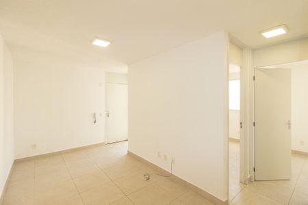 Apartamento para alugar com 2 quartos, 43m² em Santa Cruz, Rio de Janeiro