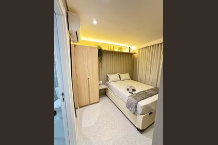 Apartamento à venda com 1 quarto, 30m² em Jardim das Acacias, São Paulo