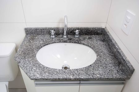 Banheiro de apartamento para alugar com 2 quartos, 45m² em Centro, Diadema
