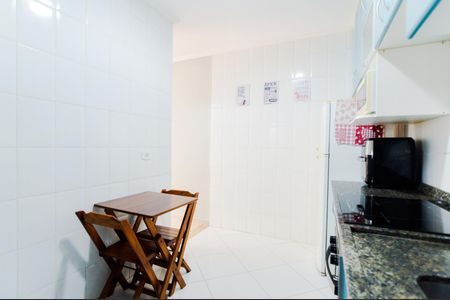 Casa de condomínio à venda com 107m², 2 quartos e 1 vagaCozinha