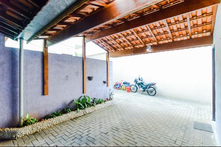 Casa de condomínio à venda com 107m², 2 quartos e 1 vagaGaragem 