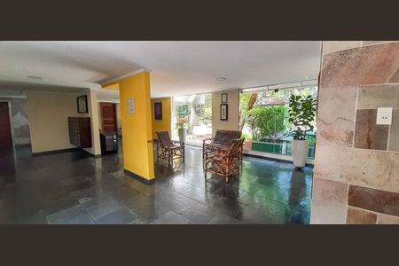 Apartamento para alugar com 94m², 3 quartos e 1 vaga Apartamento para alugar com 94m², 3 quartos e 1 vagaHall de Entrada