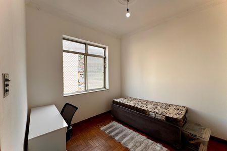 Quarto de apartamento à venda com 2 quartos, 75m² em Catete, Rio de Janeiro
