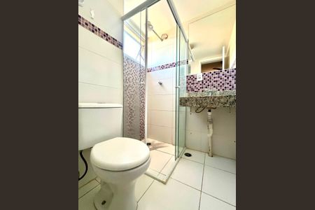 Banheiro da Suíte 1 de apartamento para alugar com 3 quartos, 70m² em Parque Brasília, Campinas