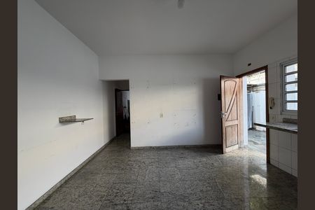 Cozinha de casa para alugar com 4 quartos, 168m² em Quarta Parada, São Paulo