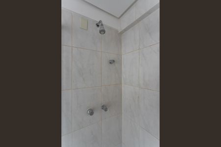 Apartamento para alugar com 76m², 2 quartos e 2 vagas Apartamento para alugar com 76m², 2 quartos e 2 vagasBanheiro