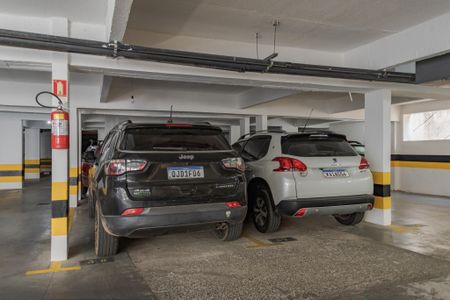 Apartamento para alugar com 76m², 2 quartos e 2 vagas Apartamento para alugar com 76m², 2 quartos e 2 vagasGaragem