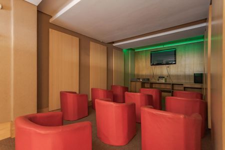 Apartamento para alugar com 76m², 2 quartos e 2 vagas Apartamento para alugar com 76m², 2 quartos e 2 vagasÁrea comum - Cinema