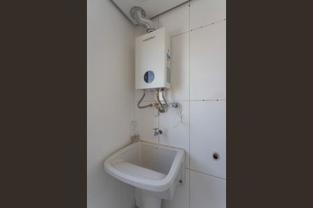 Apartamento para alugar com 76m², 2 quartos e 2 vagas Apartamento para alugar com 76m², 2 quartos e 2 vagasCozinha e Área de Serviço