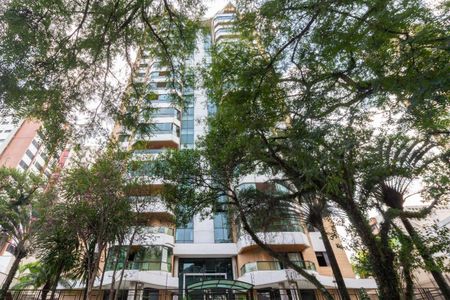 Apartamento à venda com 148m², 4 quartos e 3 vagas