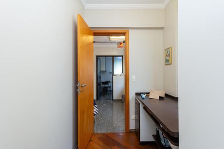 Apartamento à venda com 148m², 4 quartos e 3 vagas